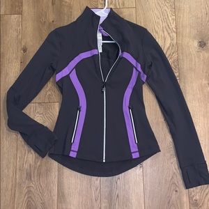 Lululemon jacket purple/gray